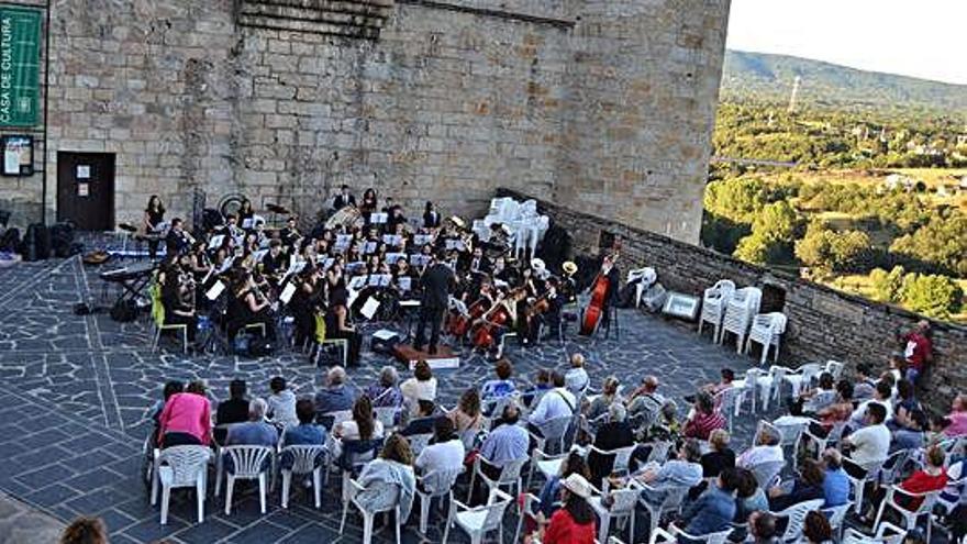 Actividades culturales organizadas en el Castillo de Puebla.