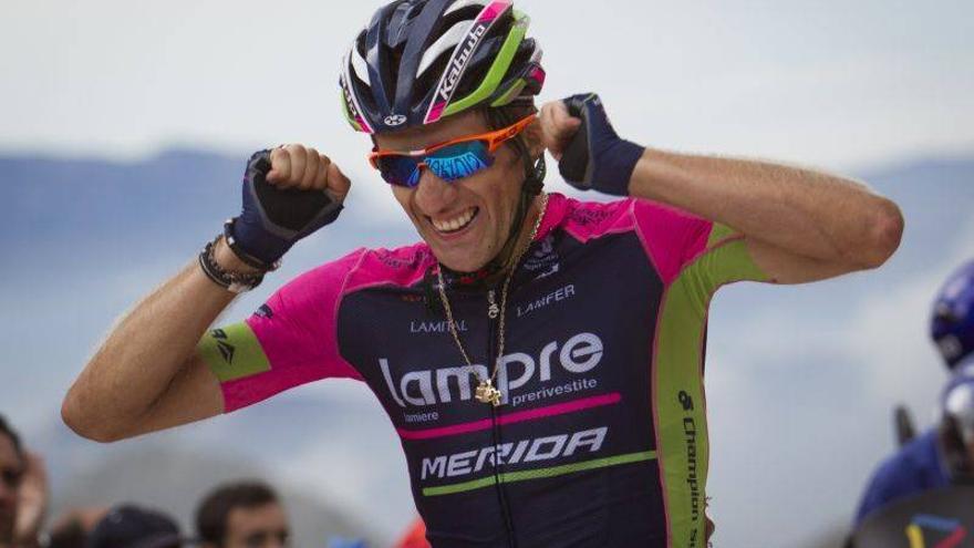 Contador muestra su agresividad en Covadonga