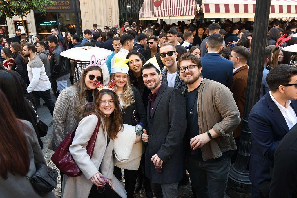 Murcia se echa a las calles durante el tardeo de Nochebuena