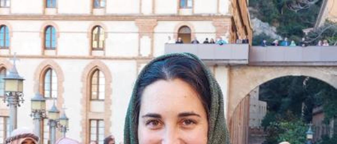 Maria Capellas, figurant del pessebre vivent de les Torres de Fals que ahir era a Montserrat