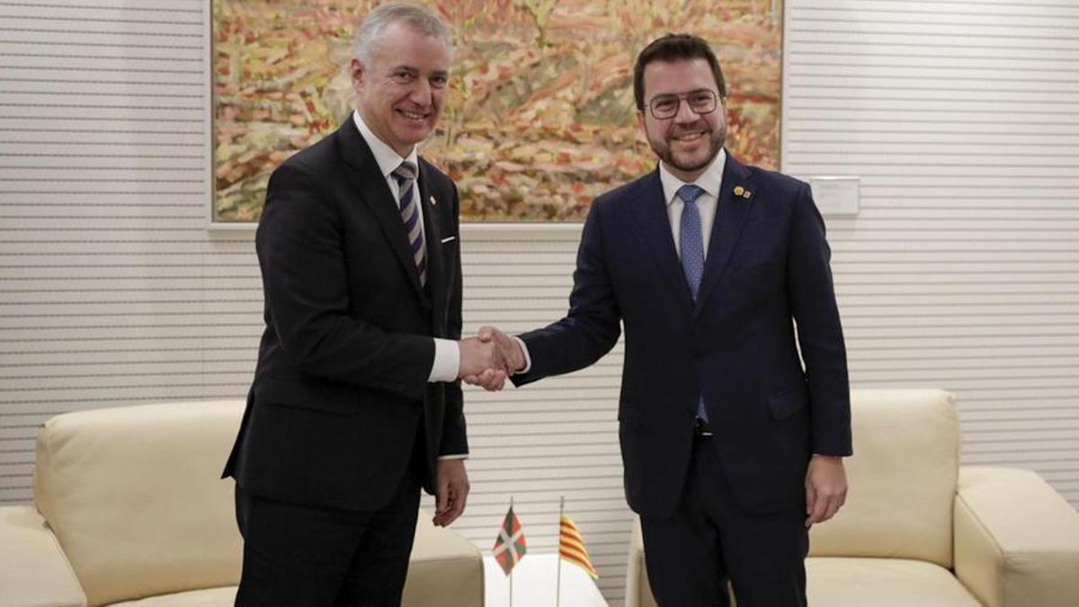 El lehendakari Iñigo Urkullu y el presidente de la Generalitat Pere Aragonès.