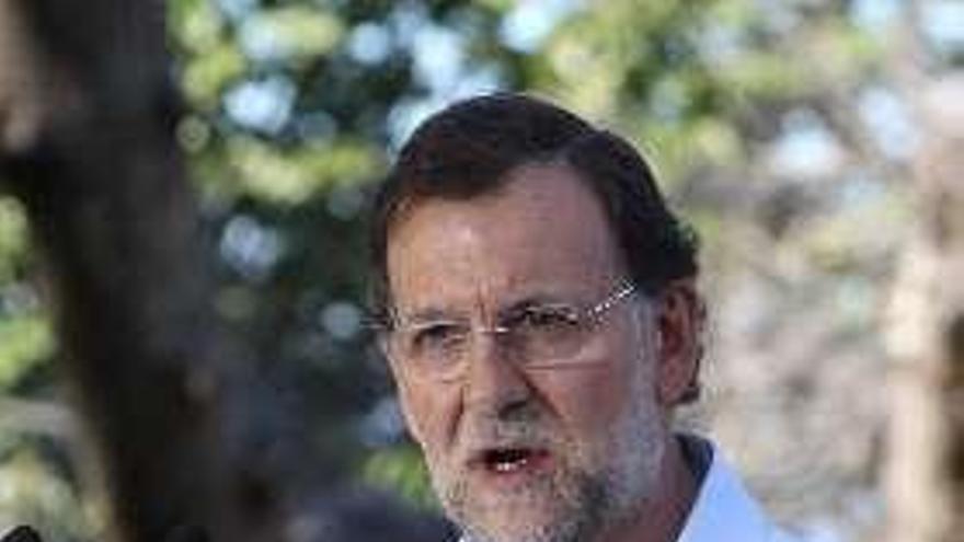 Rajoy fija la llegada el AVE en 2018 y lo reivindica como un logro del PP