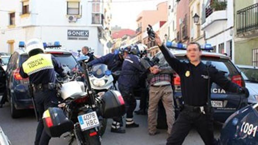 El Ayuntamiento de Badajoz se personará como acusación popular en el caso de los policías agredidos