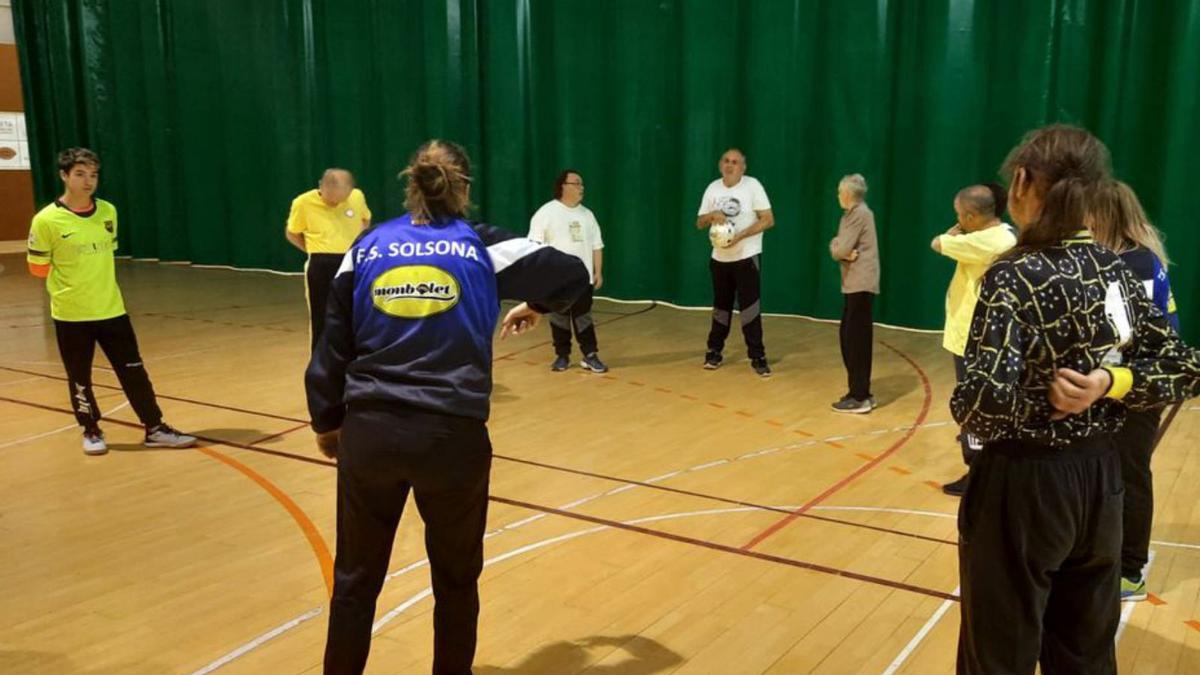 Entrenament del nou equip de futbol sala Solsona-Amisol | ARXIU PARTICULAR