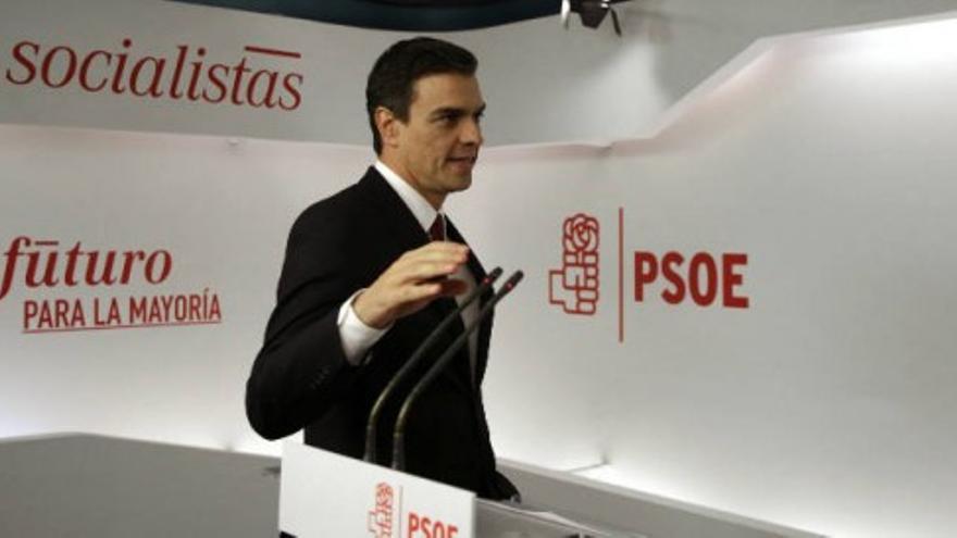 La propuesta del PSOE: 40 medidas mirando a izquierda y derecha