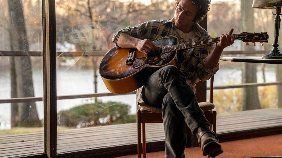Nuevo tráiler del 'biopic' de Springsteen: el Boss y Jon Landau, solos contra el mundo para sacar adelante 'Nebraska'