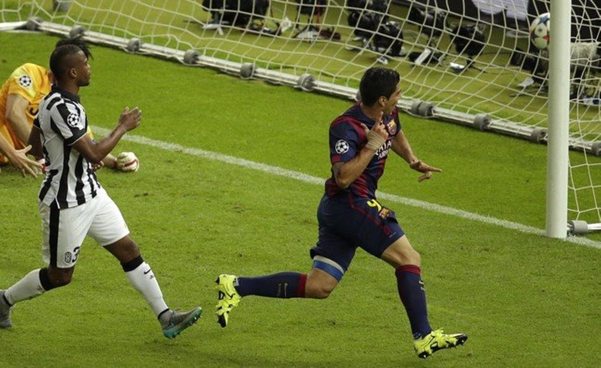 Luis Suarez marca el segon gol blaugrana davant el Juventus.