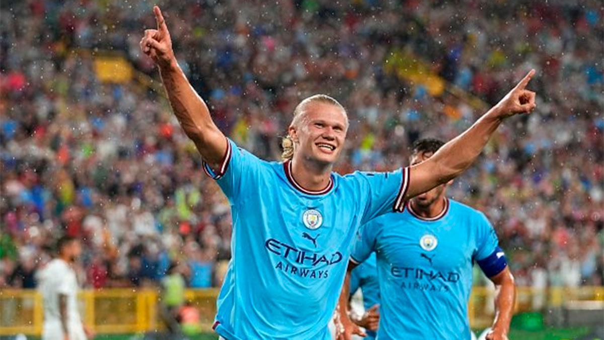 Haaland, celebrando su primer gol con el City