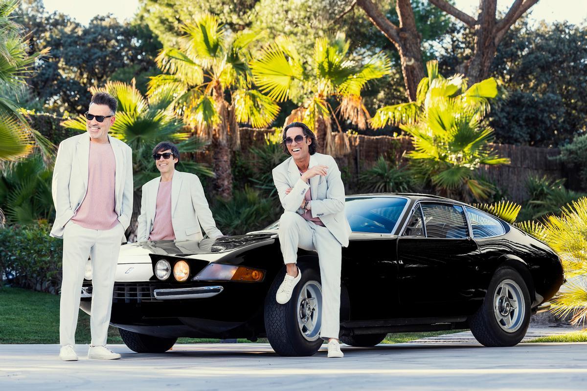 Café Quijano publican nuevo disco, 'Miami 1990': "La primera parte es más frívola y más canalla. Y luego la segunda parte es todo historias de amor con diferentes puntos de vista"