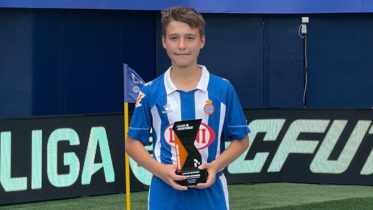Gorka Cont赤n fue el MVP del torneo nacional Ascale La Liga FC Futures