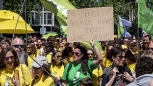 La Generalitat ofereix als professors avançar un any la pujada salarial