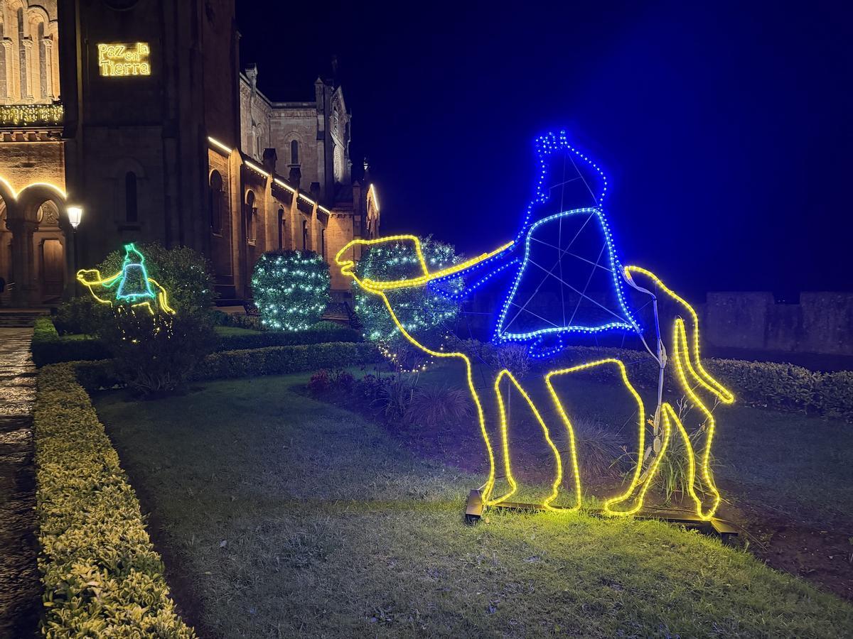 Así de espectacular luce Covadonga por Navidad