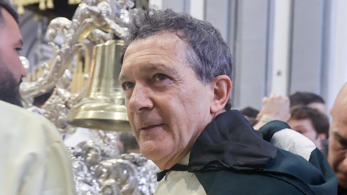 Antonio Banderas nunca falla en su visita a Málaga por Semana Santa