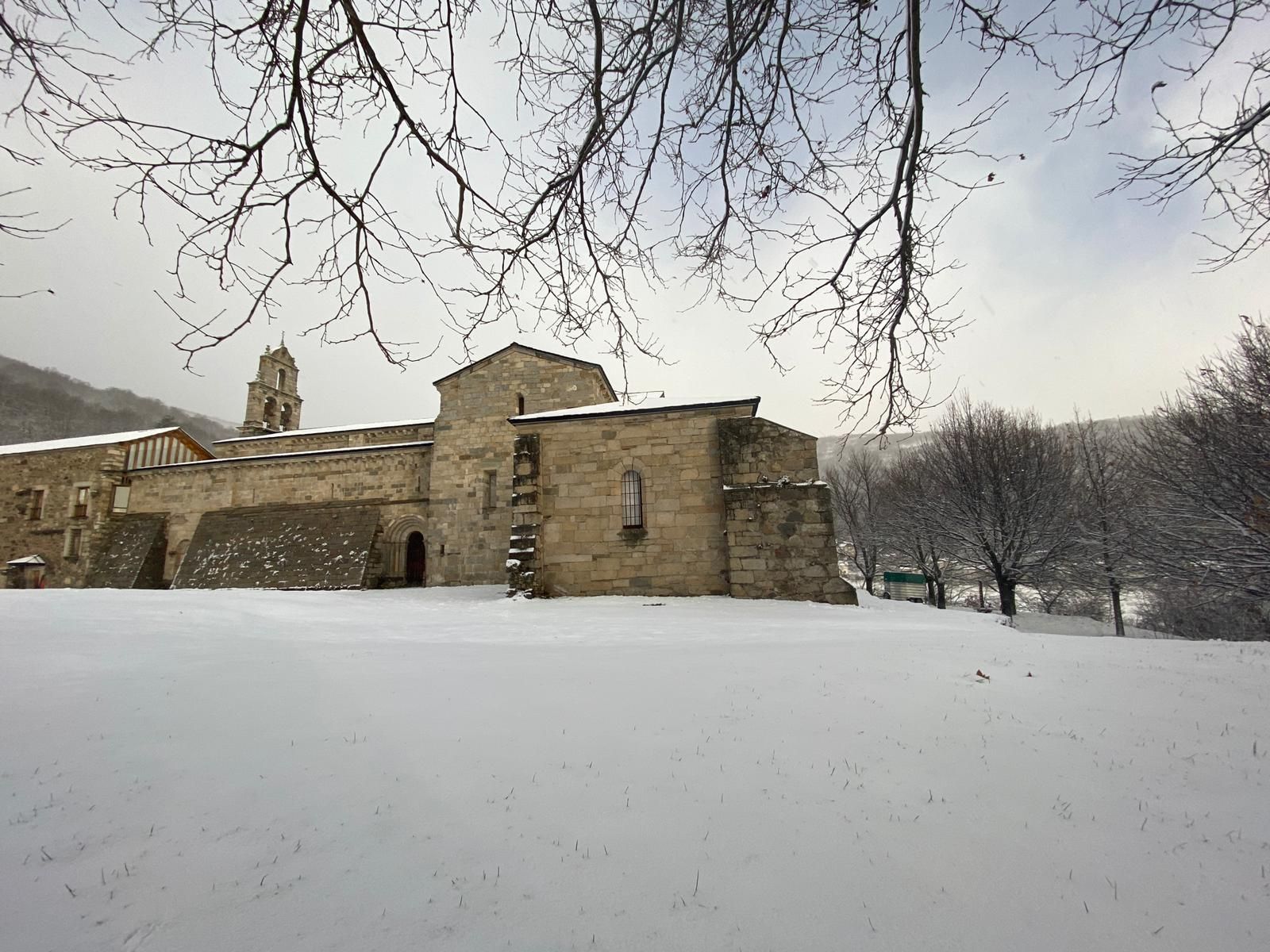 GALERÍA | La nieve deja un paisaje de ensueño en San Martín de Castañeda