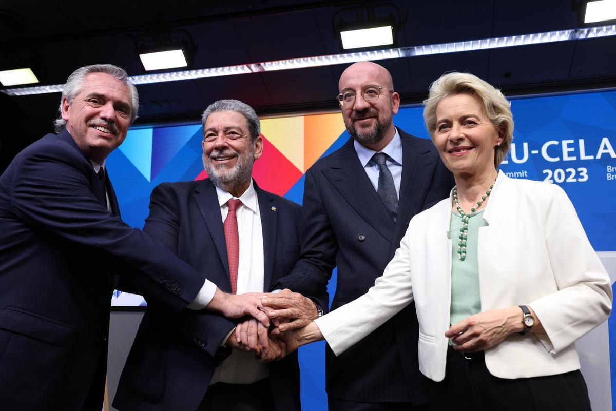 La UE i l’Amèrica Llatina pacten una declaració de mínims sobre Ucraïna