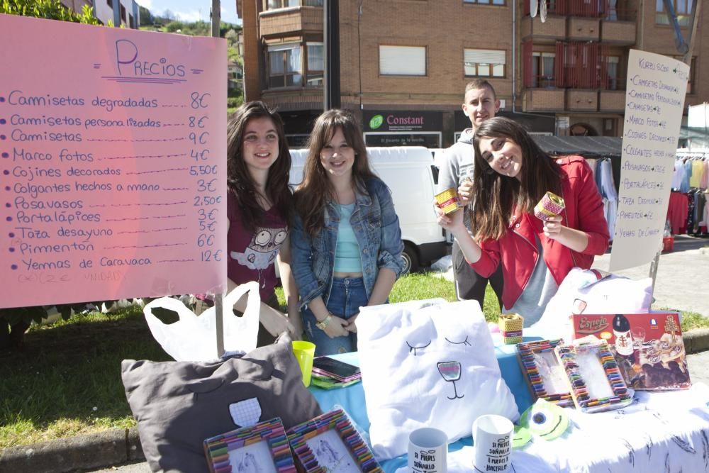 Mercado de cooperativas en El Entrego