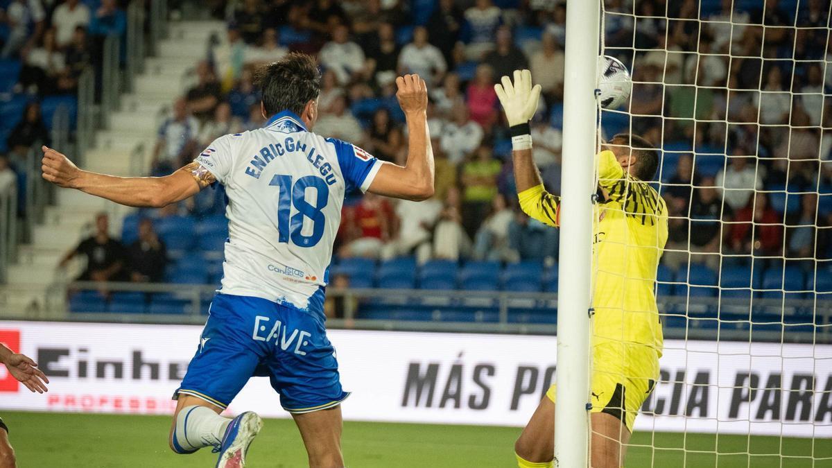L'acció del gol d'Enric Gallego