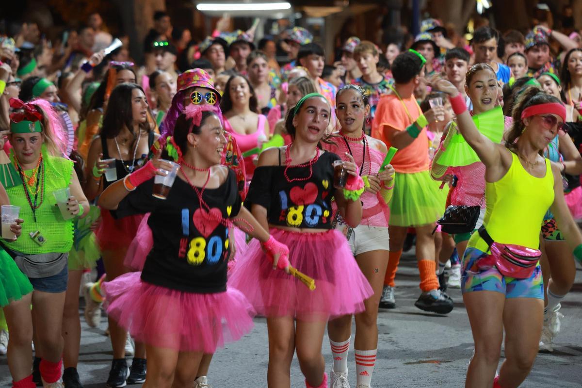 Las mejores imágenes de la Gran Retreta de los Moros y Cristianos de Orihuela Las mejores imágenes de la Gran Retreta de los Moros y Cristianos de Orihuela