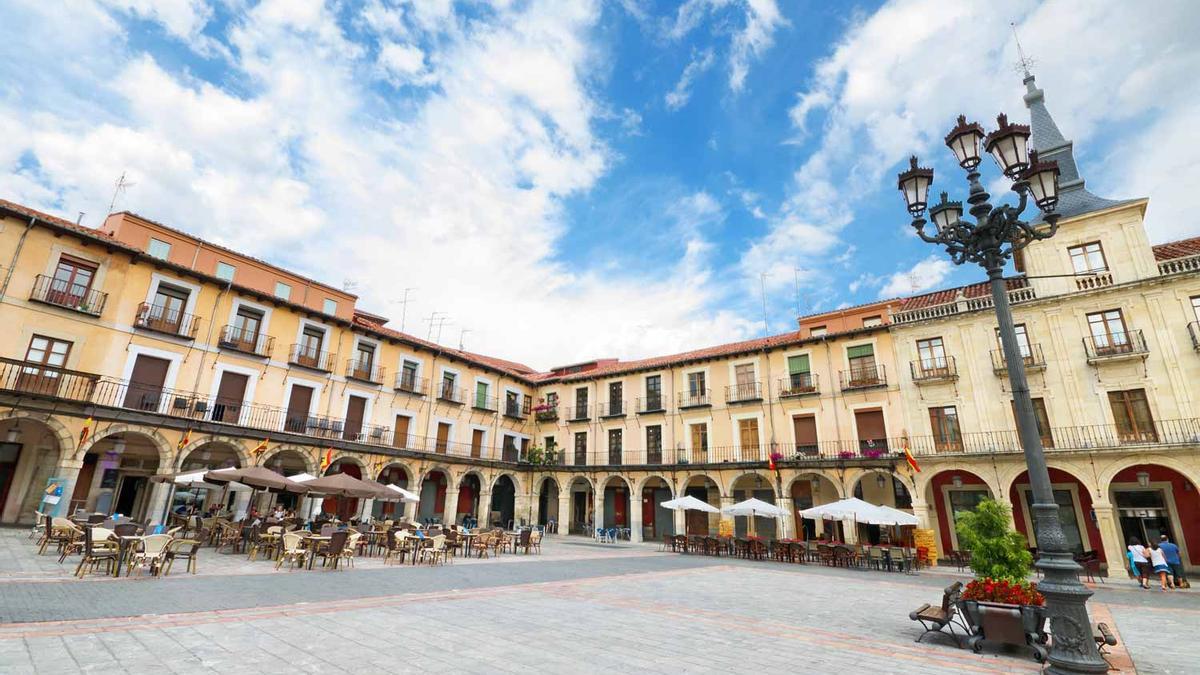 Plaza de León