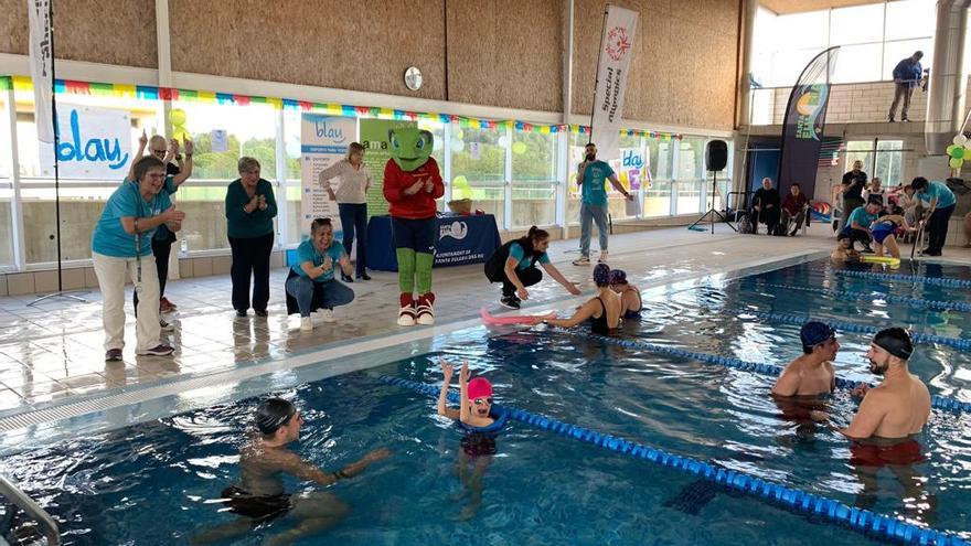 Día de la Discapacidad en Ibiza: Los olímpicos más especiales nadan en la piscina de Santa Gertrudis
