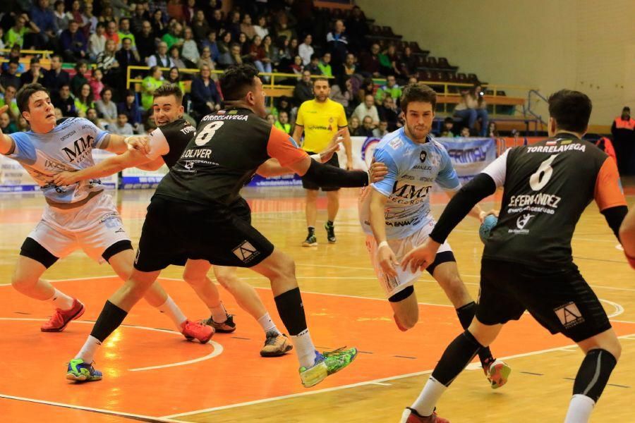 Balonmano Zamora: MMT Seguros - BM Torrelavega