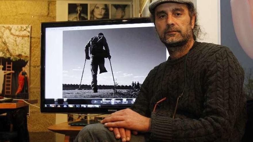Gabriel Tizón retrata el drama de los refugiados en un libro y un  documental - Faro de Vigo