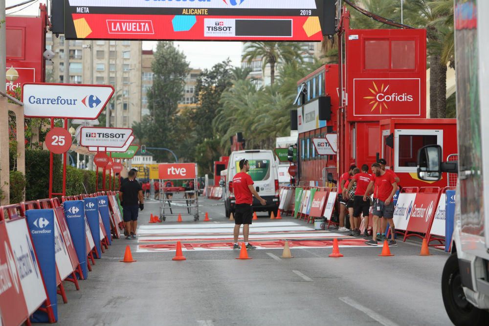 Preparativos para la Vuelta en Alicante