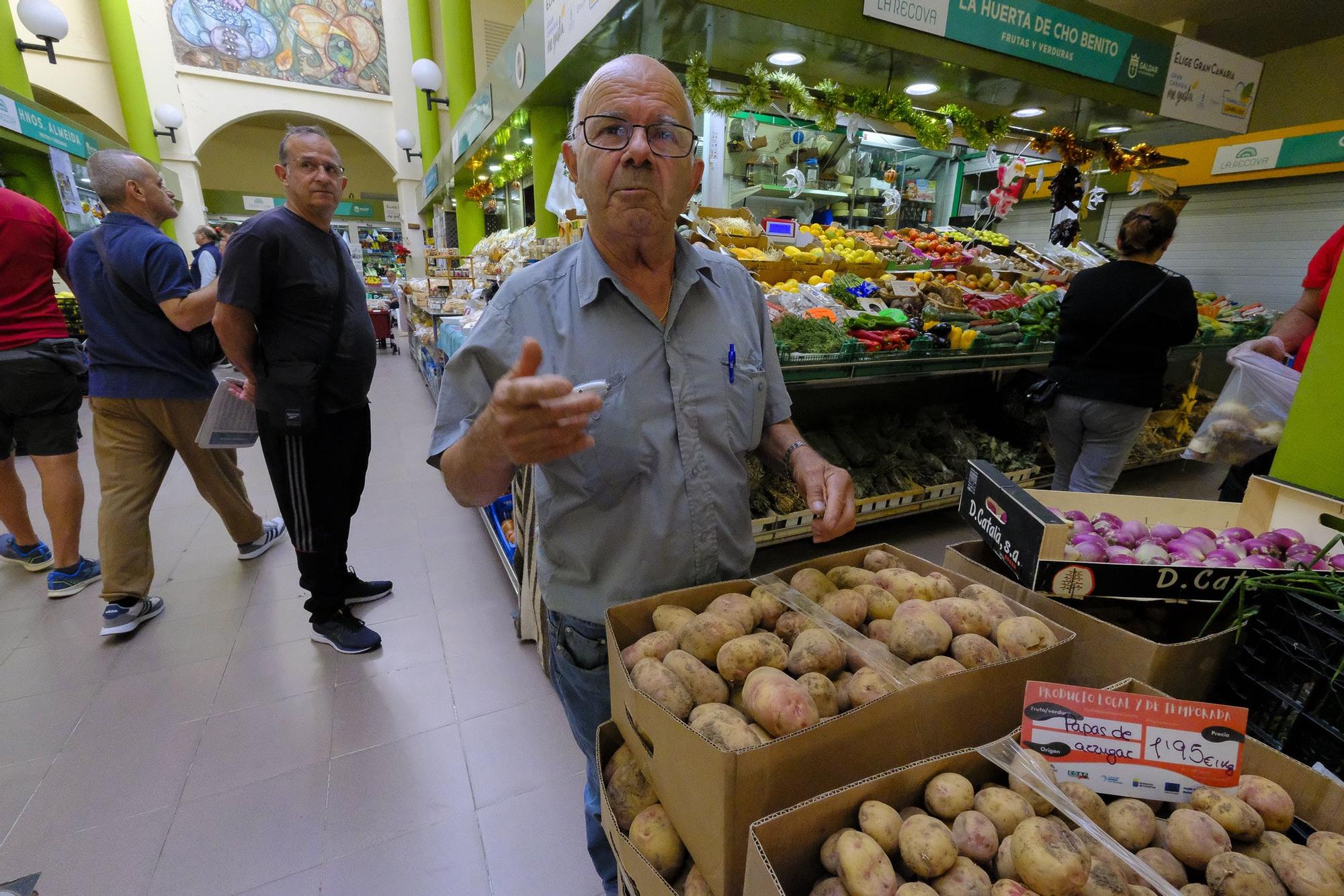 Compras en los mercados de Gáldar y Guía para la cena de Nochebuena