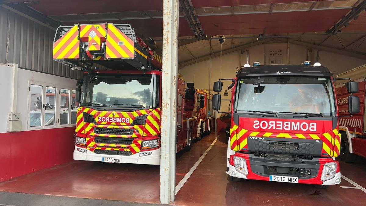 Dos camiones de bomberos en el Consorcio de Emergencias y Seguridad de Lanzarote
