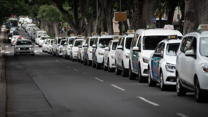 Agreement to compensate the taxi for free transport