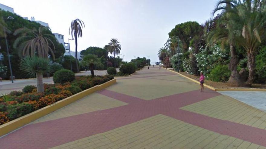 Avenida Lola Flores de Puerto Banús, Marbella.