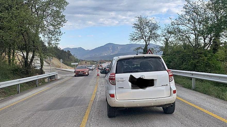 La nova carretera que uneix Serinyà i Besalú.