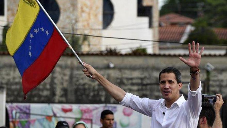 Juan Guaidó denuncia el asesinato del militar que era acusado de planear el golpe de Estado