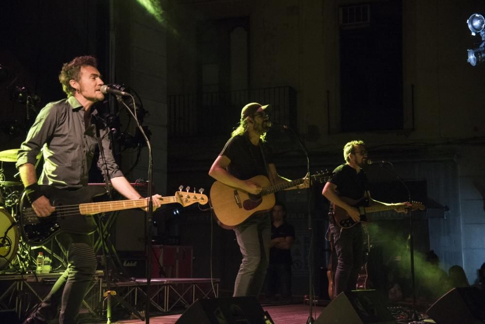 Concert de Gossos a la Plaça Major