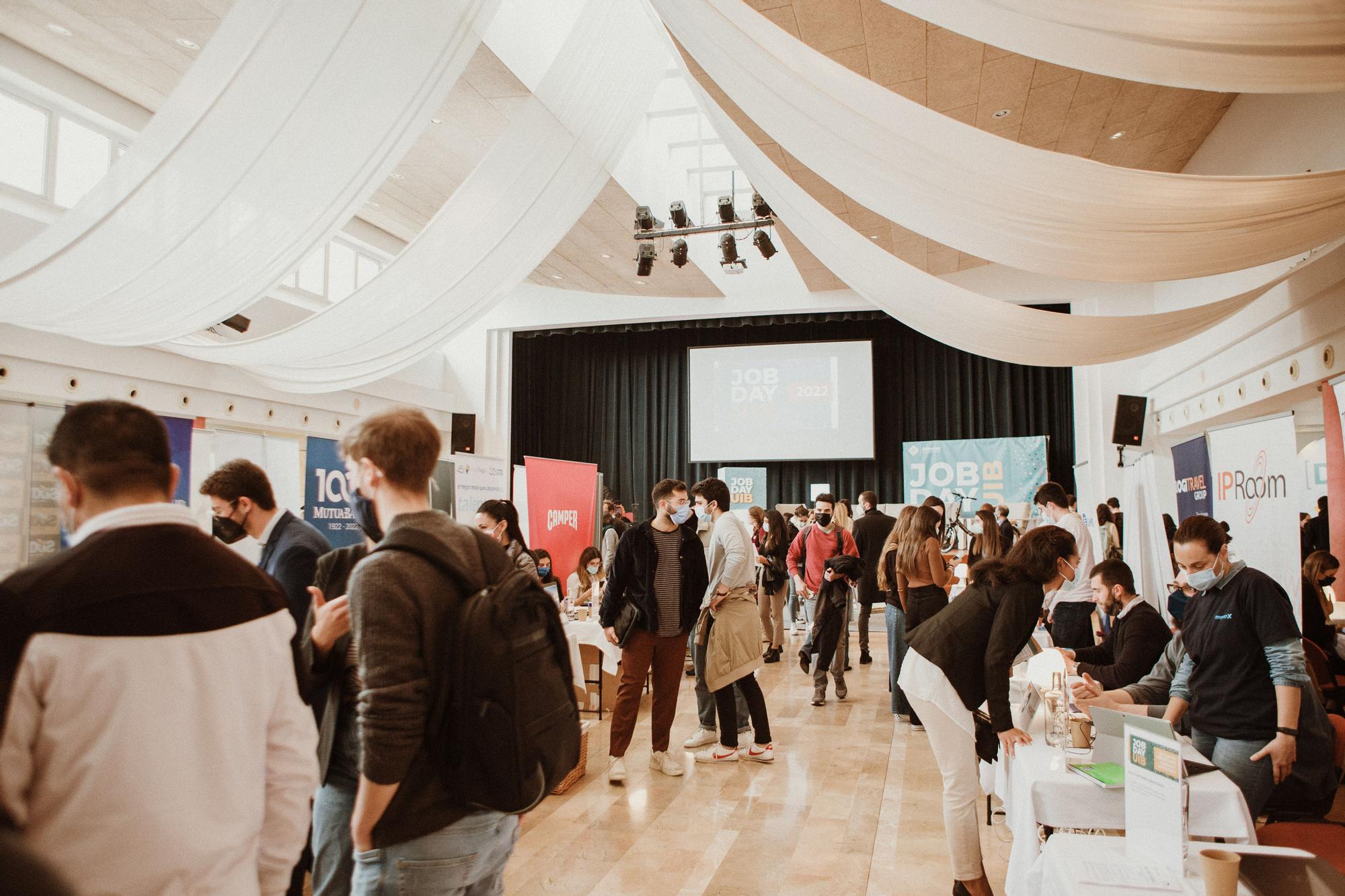 La UIB celebra el Job Day 2022: Oportunidades laborales en busca de talento universitario