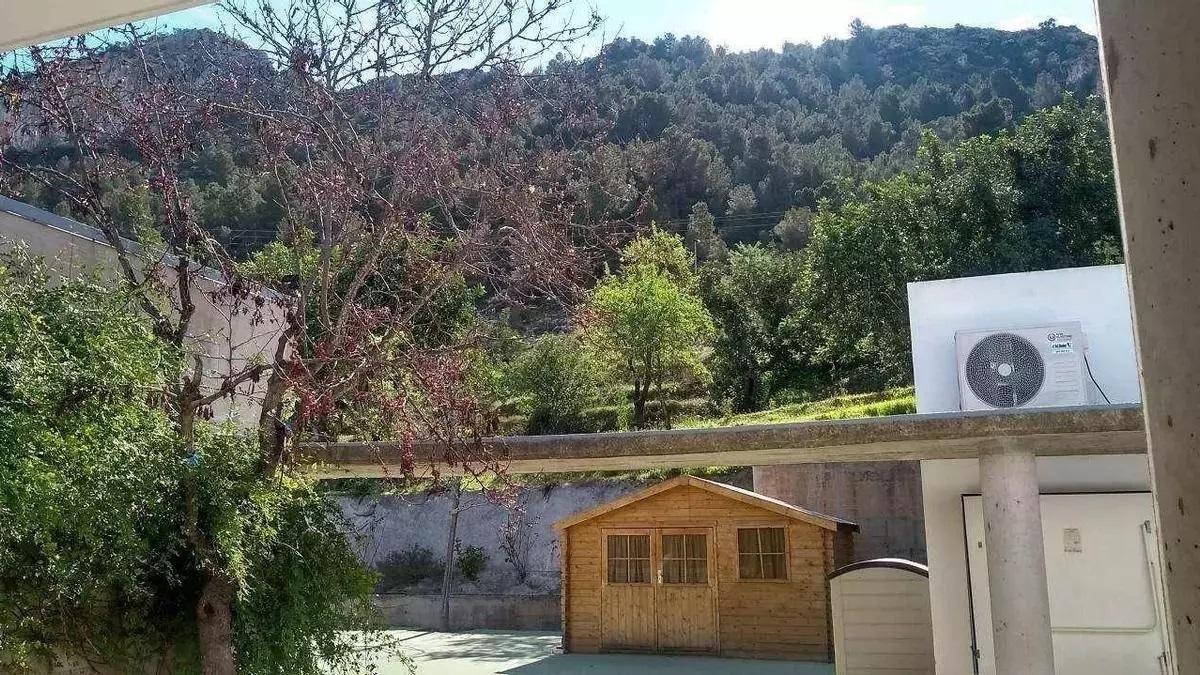 Parcela donde se proyecta el centro de día comarcal de Xàtiva, junto al centro ocupacional de Aspromivise.