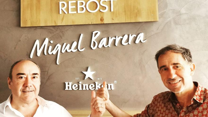 El chef Miguel Barrera, con el conductor de ‘La veu de la cultura’, Jesús Broch.