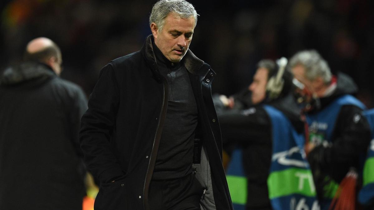 Mourinho, durante el partido de vuelta contra el Sevilla.