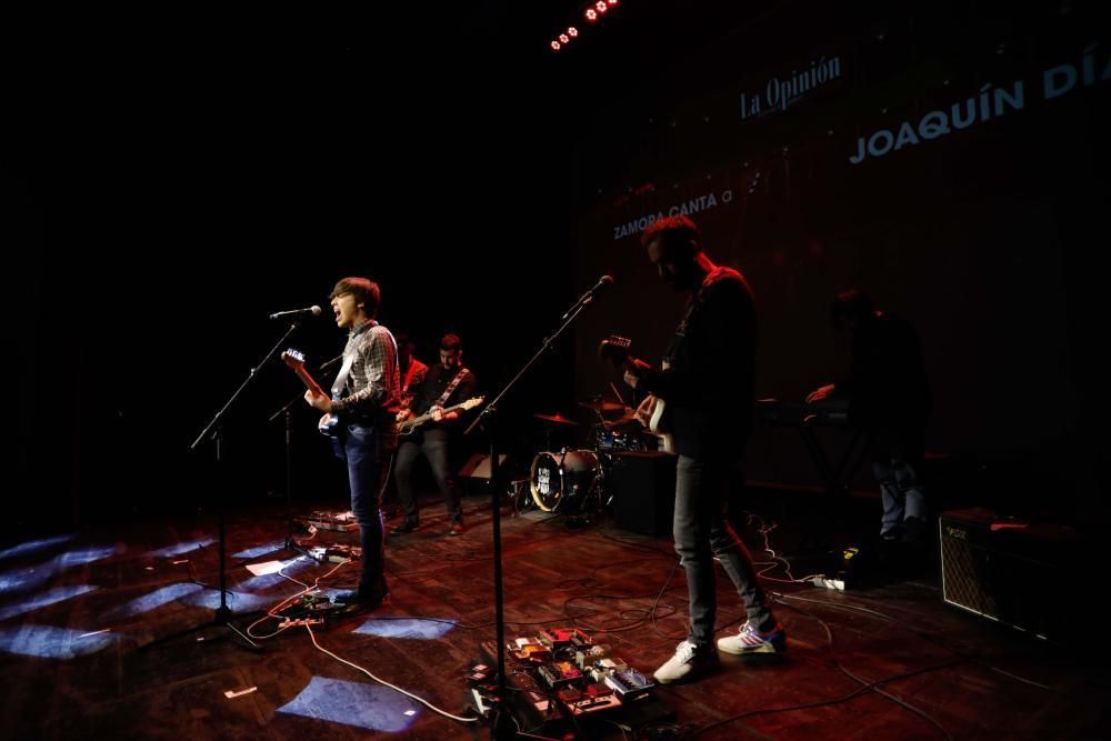 Zamora canta a Joaquín Díaz