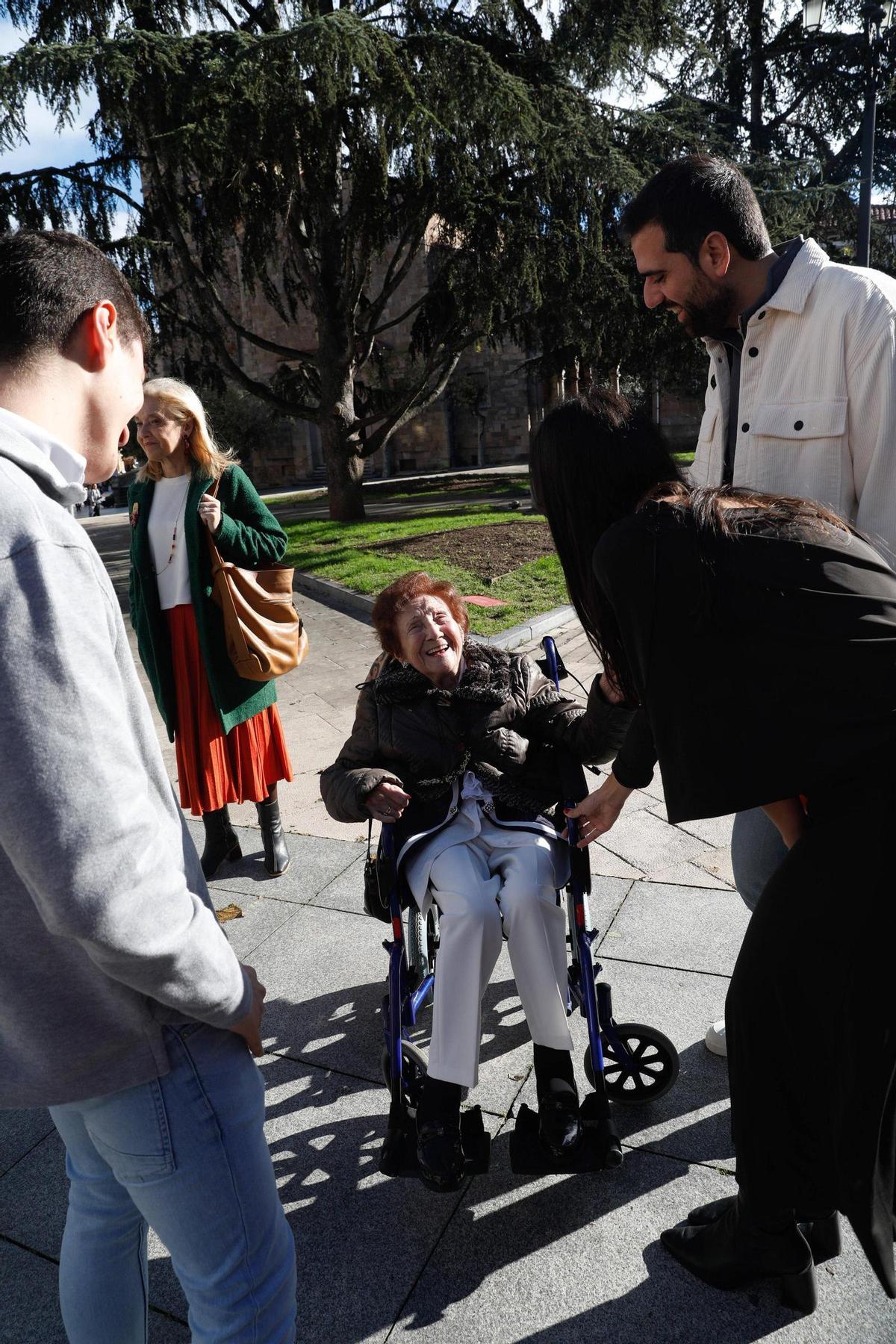 Maricuela, la histórica socialista, homenajeada en Avilés