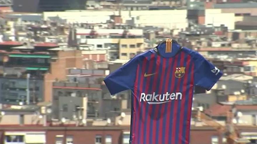 El Barcelona presenta su nueva camiseta
