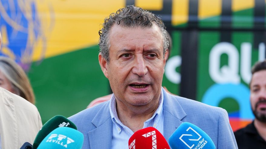 El PSOE de Sevilla garantiza su apoyo &quot;sin fisuras&quot; a Pedro Sánchez