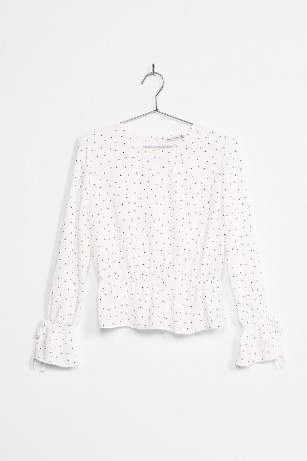 Rebajas 'mid season' en Bershka: camisa de topos