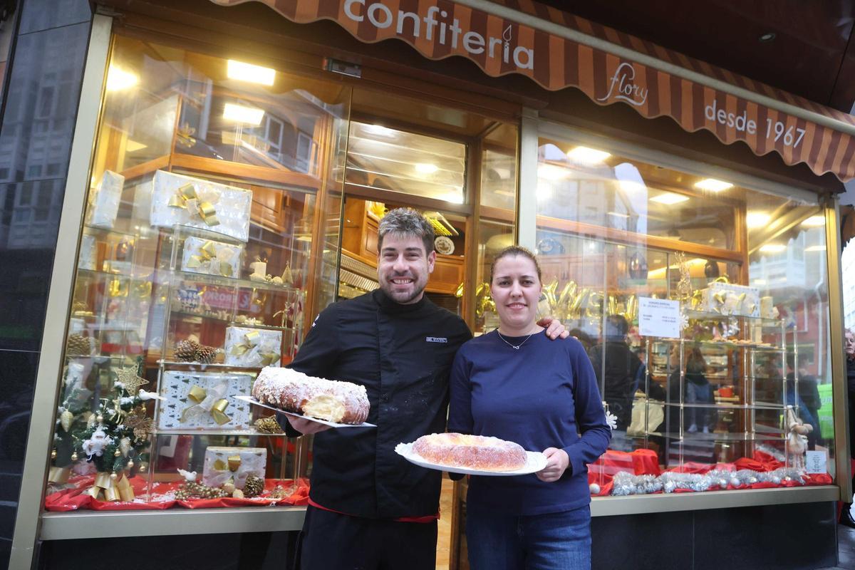 Los roscones de Habaziro y Flory posaron para un reportaje de LA OPINIÓN en enero de 2025
