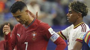 Cristiano Ronaldo, consolat per Lamine Yamal, ahir a Dallas.