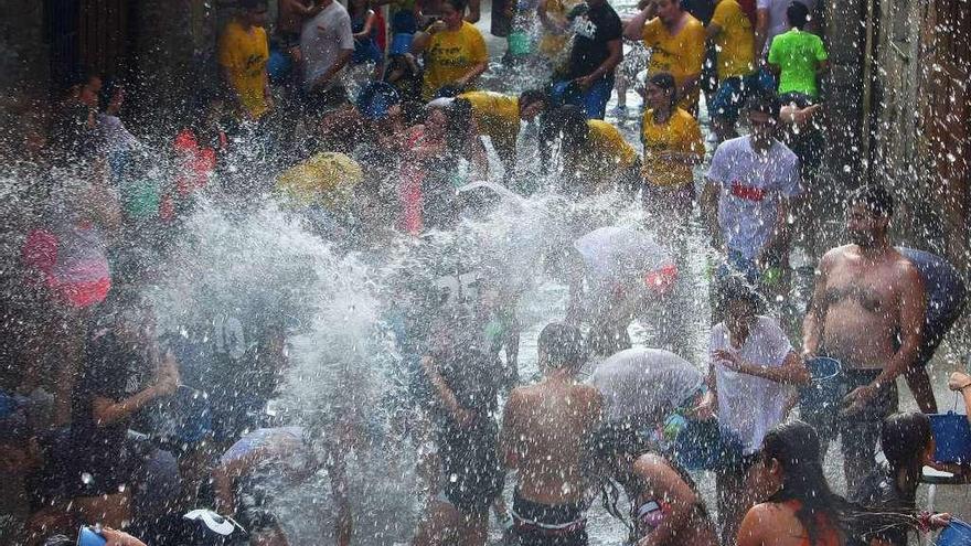 León suspende la Fiesta del Agua de Molinaseca por la sequía