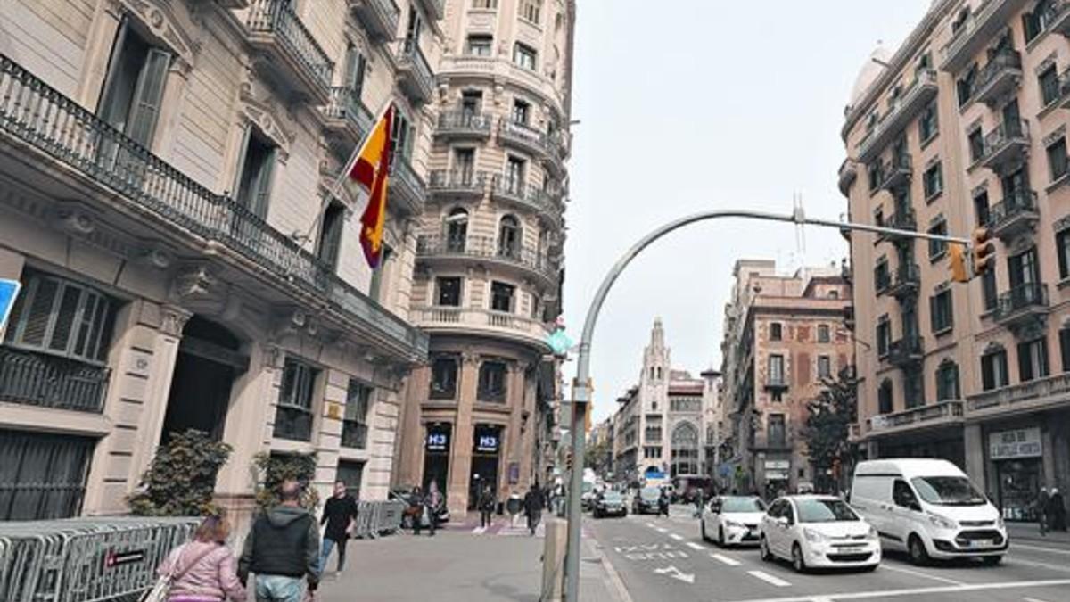 LA COMISARÍA A la izquierda, las dependencias policiales de Via Laietana.