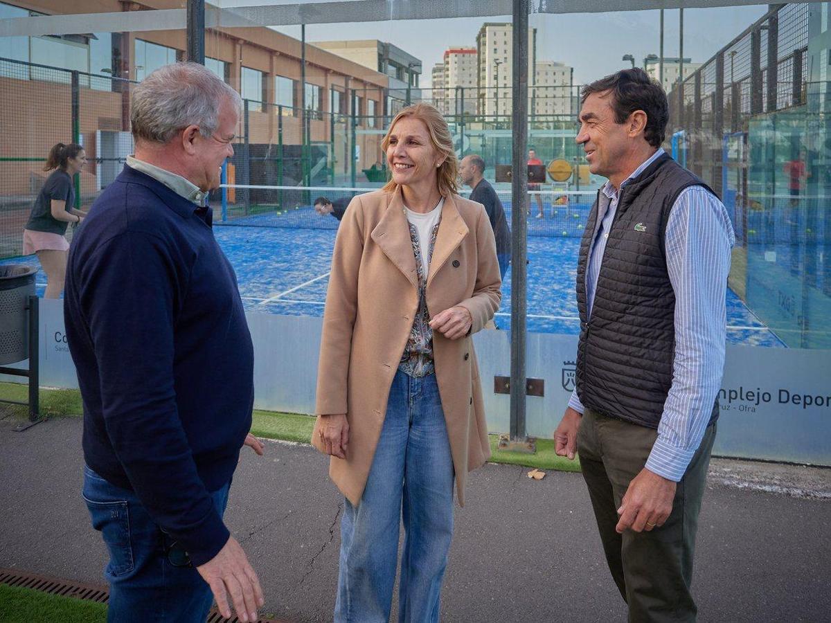Visita al complejo deportivo.