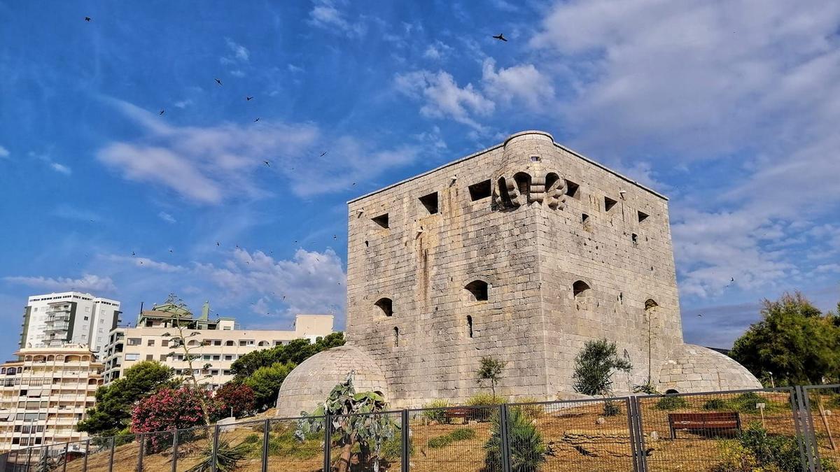 La Torre del Rey de Orpesa acoge en la actualidad multitud de actividades.