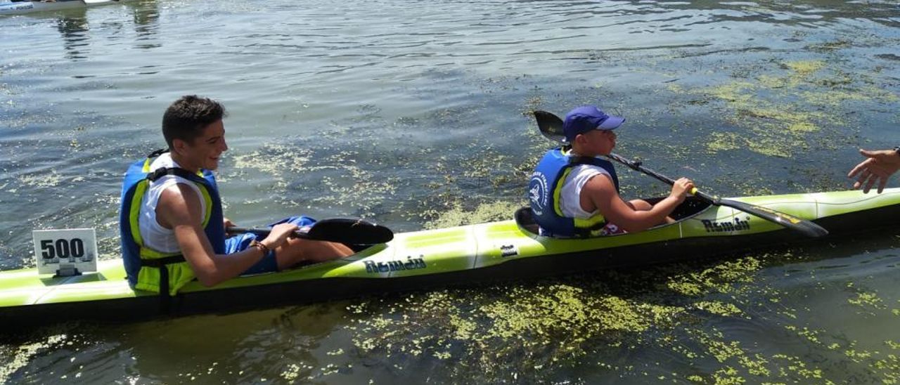 Los palistas de la Ribera se suben al podio en dos pruebas nacionales Los palistas de la Ribera se suben al podio en dos pruebas nacionales